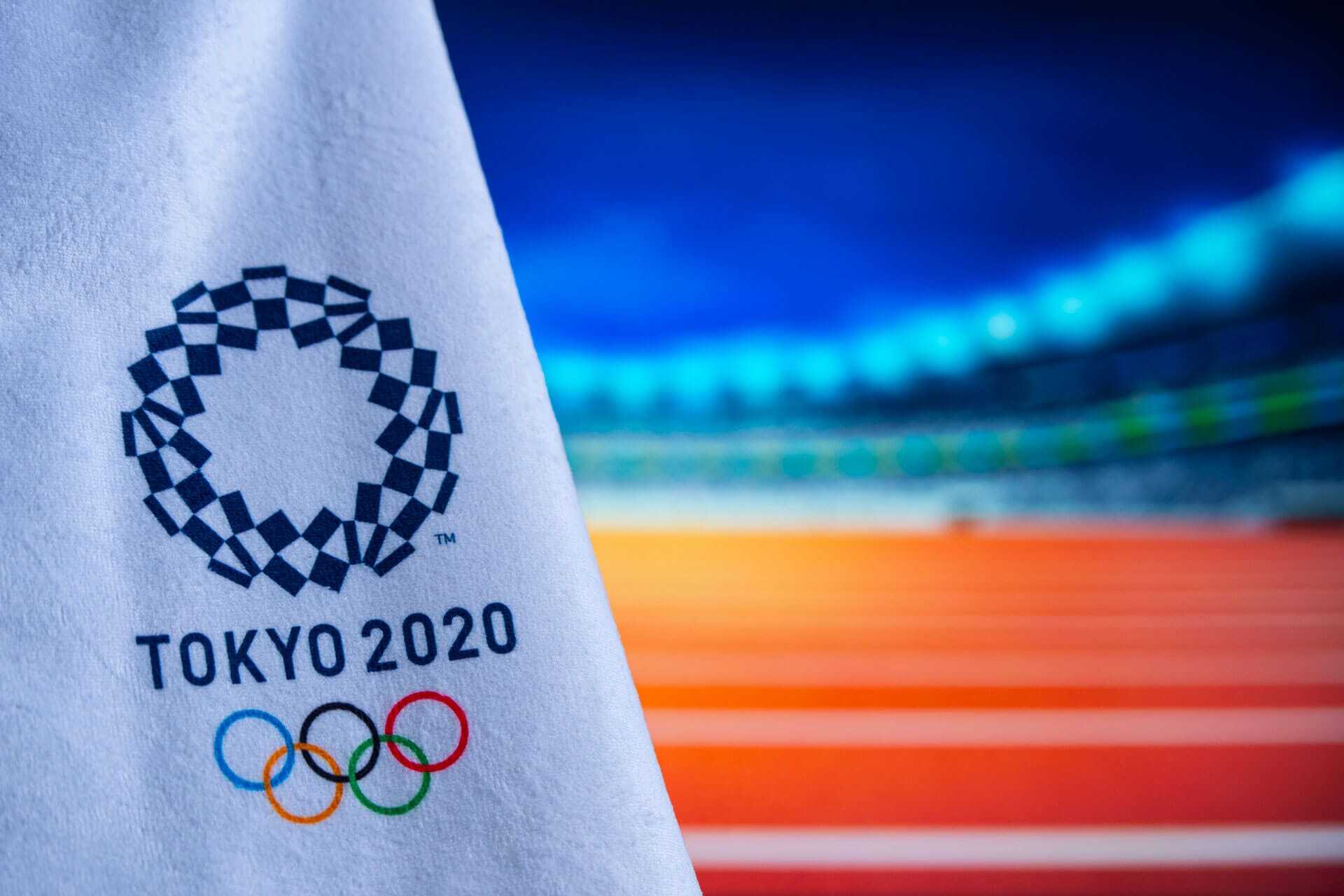 immagine bandiera olimpiadi tokyo 2020